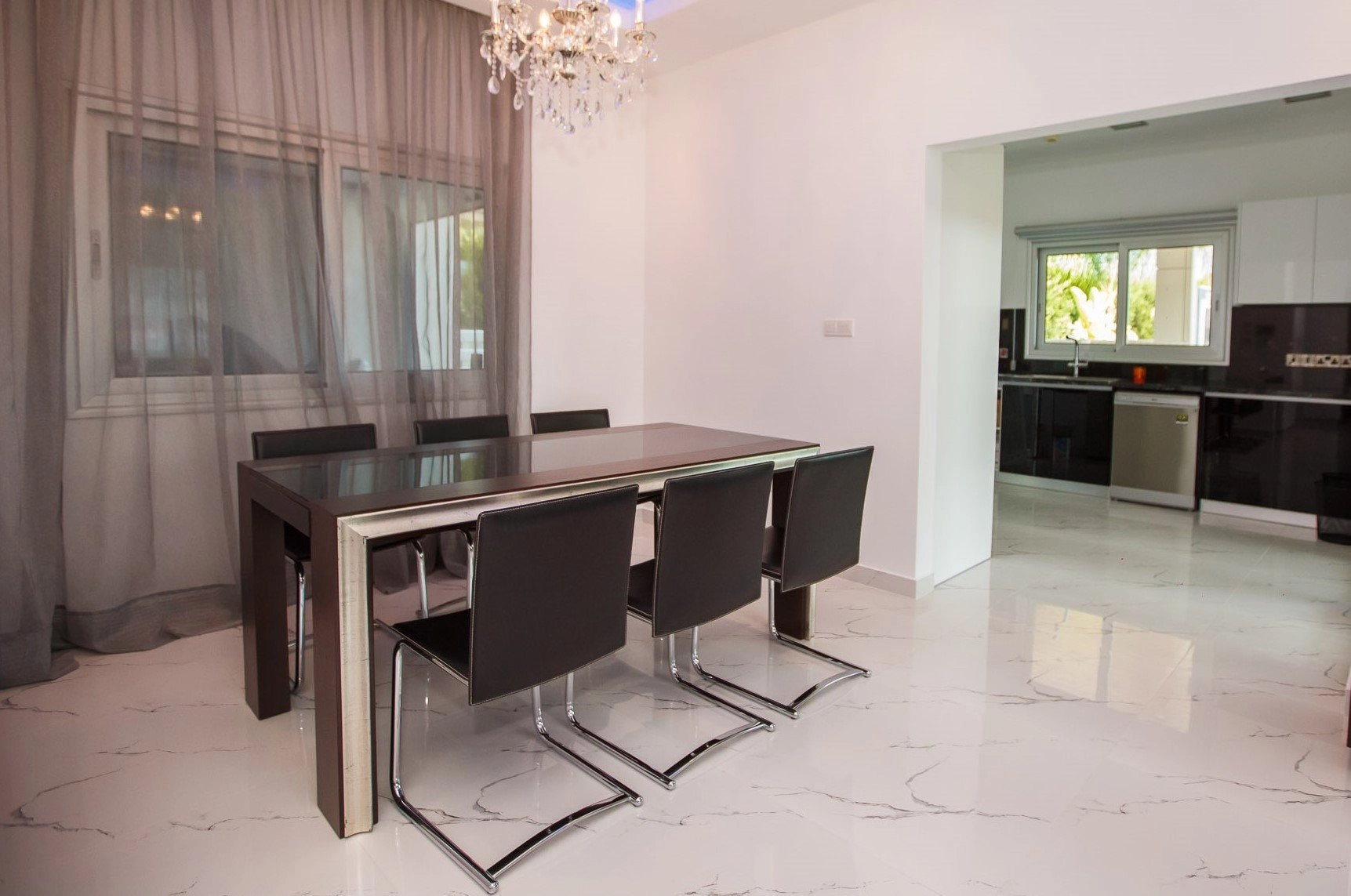 4 Bedroom House for Sale in Agios Tychonas, Limassol District