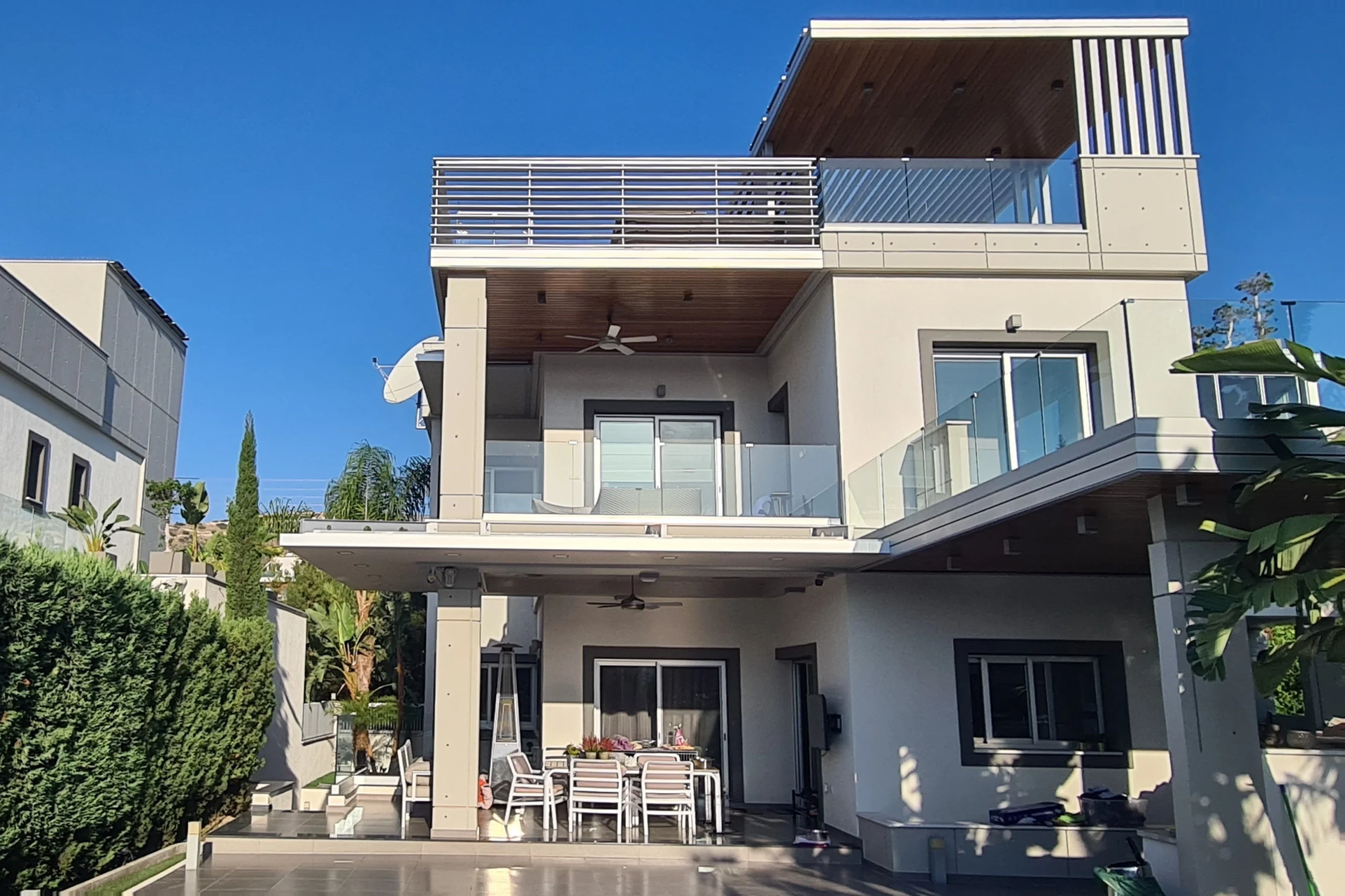 4 Bedroom House for Sale in Agios Tychonas, Limassol District