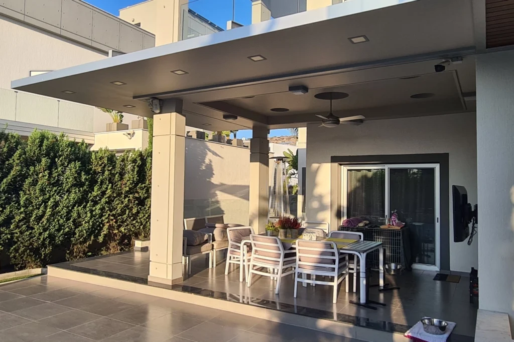 4 Bedroom House for Sale in Agios Tychonas, Limassol District