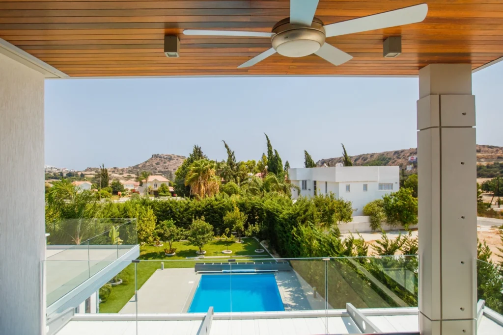 4 Bedroom House for Sale in Agios Tychonas, Limassol District