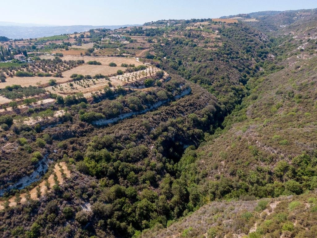 45,151m² Plot for Sale in Kritou Tera, Paphos District