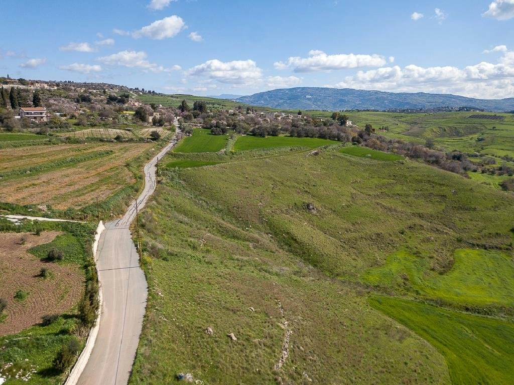 9,994m² Plot for Sale in Paphos District