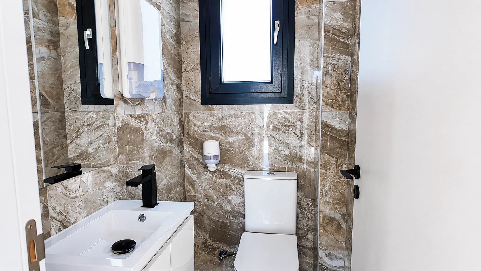 1440m² Building for Sale in Limassol – Agios Nicolaos