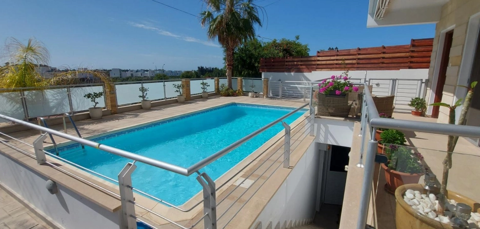 1 Bedroom Apartment for Sale in Geroskipou, Paphos District