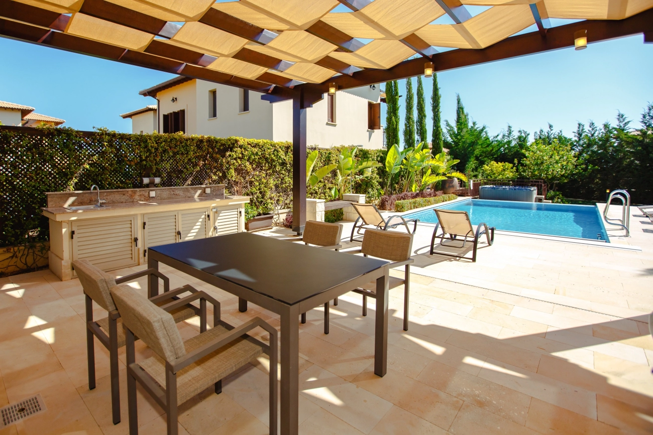 3 Bedroom House for Sale in Kouklia, Paphos District