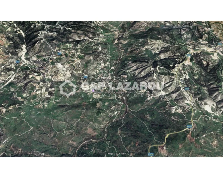 7,082m² Plot for Sale in Episkopi, Paphos District