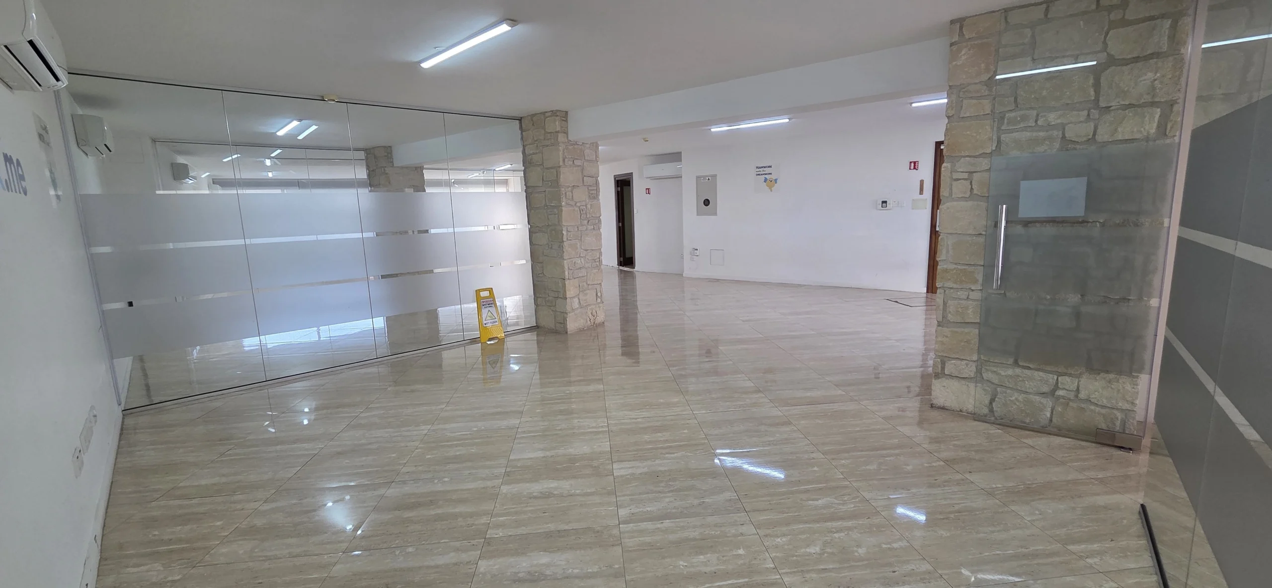 240m² Office for Rent in Limassol – Agia Zoni