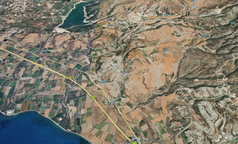596m² Plot for Sale in Kouklia, Paphos District