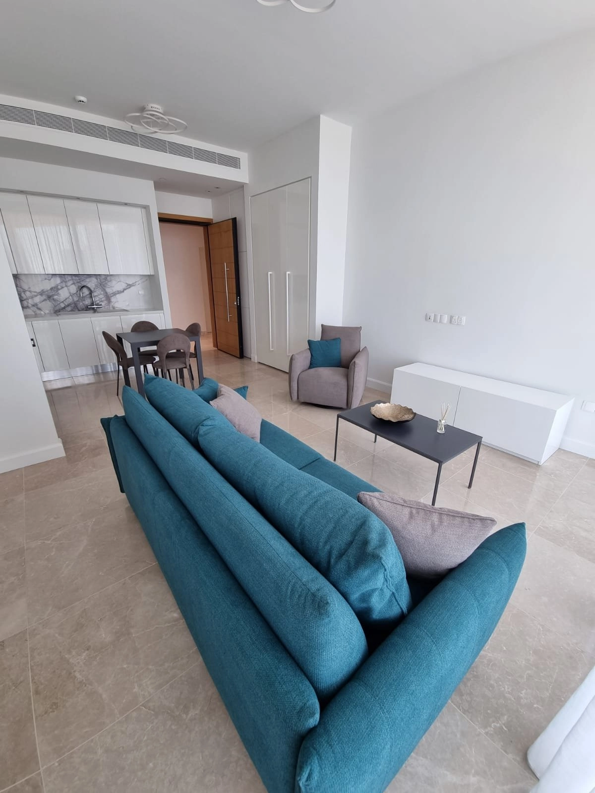 1 Bedroom Apartment for Rent in Germasogeia – Tourist Area, Limassol District