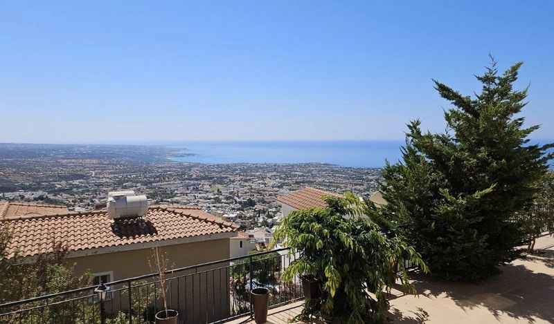 237m² House for Sale in Peyia, Paphos District