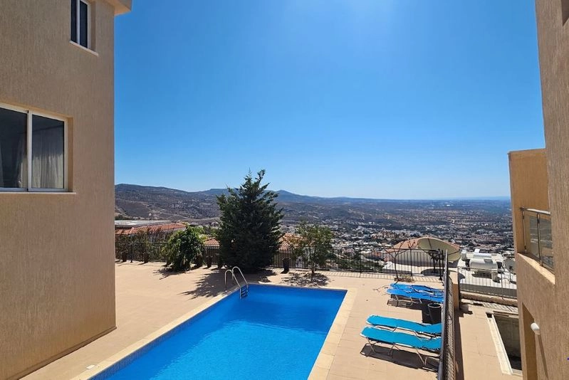 237m² House for Sale in Peyia, Paphos District