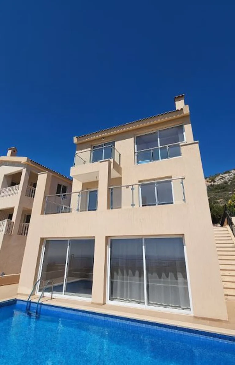 255m² House for Sale in Peyia, Paphos District