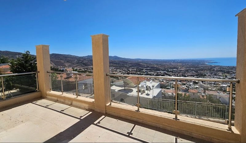 255m² House for Sale in Peyia, Paphos District