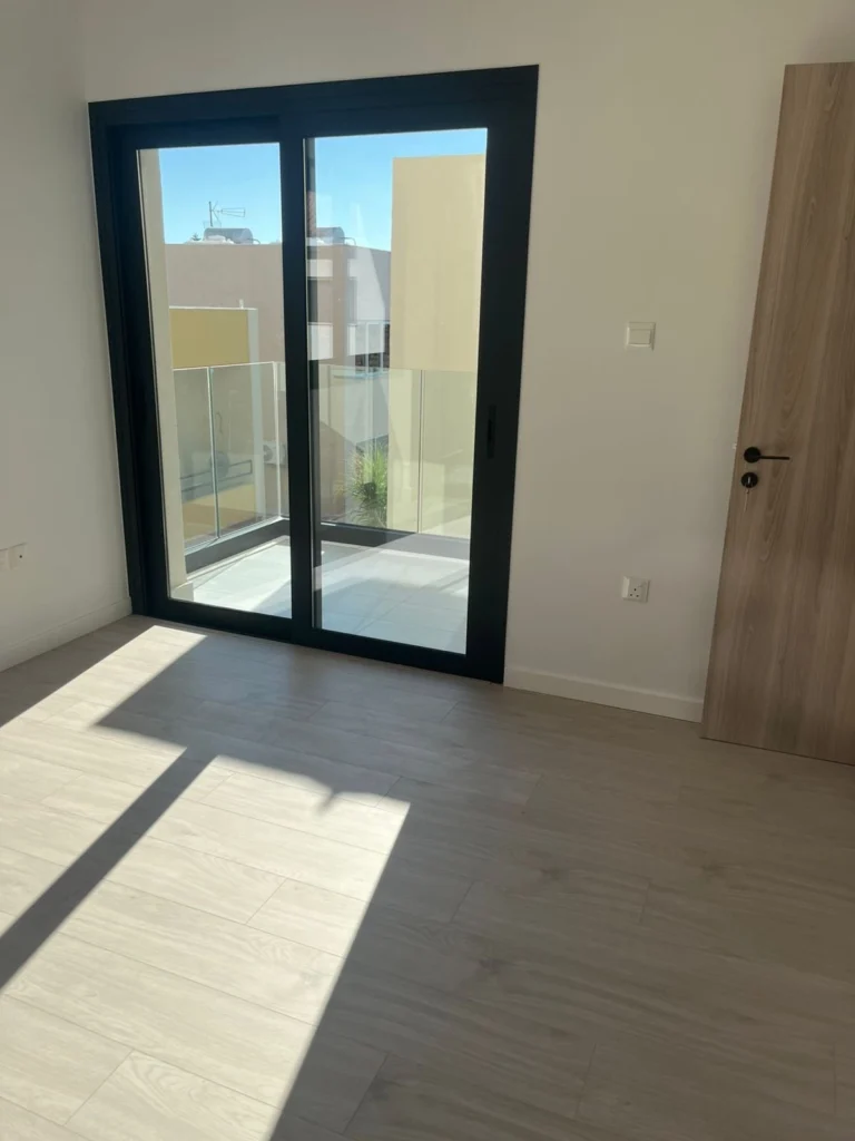 1 Bedroom Apartment for Sale in Germasogeia, Limassol District