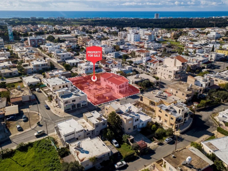6+ Bedroom House for Sale in Geroskipou, Paphos District