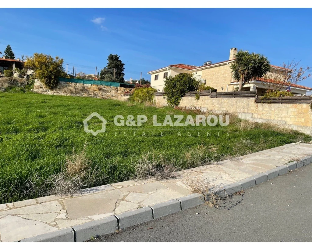 729m² Plot for Sale in Anogyra, Limassol District