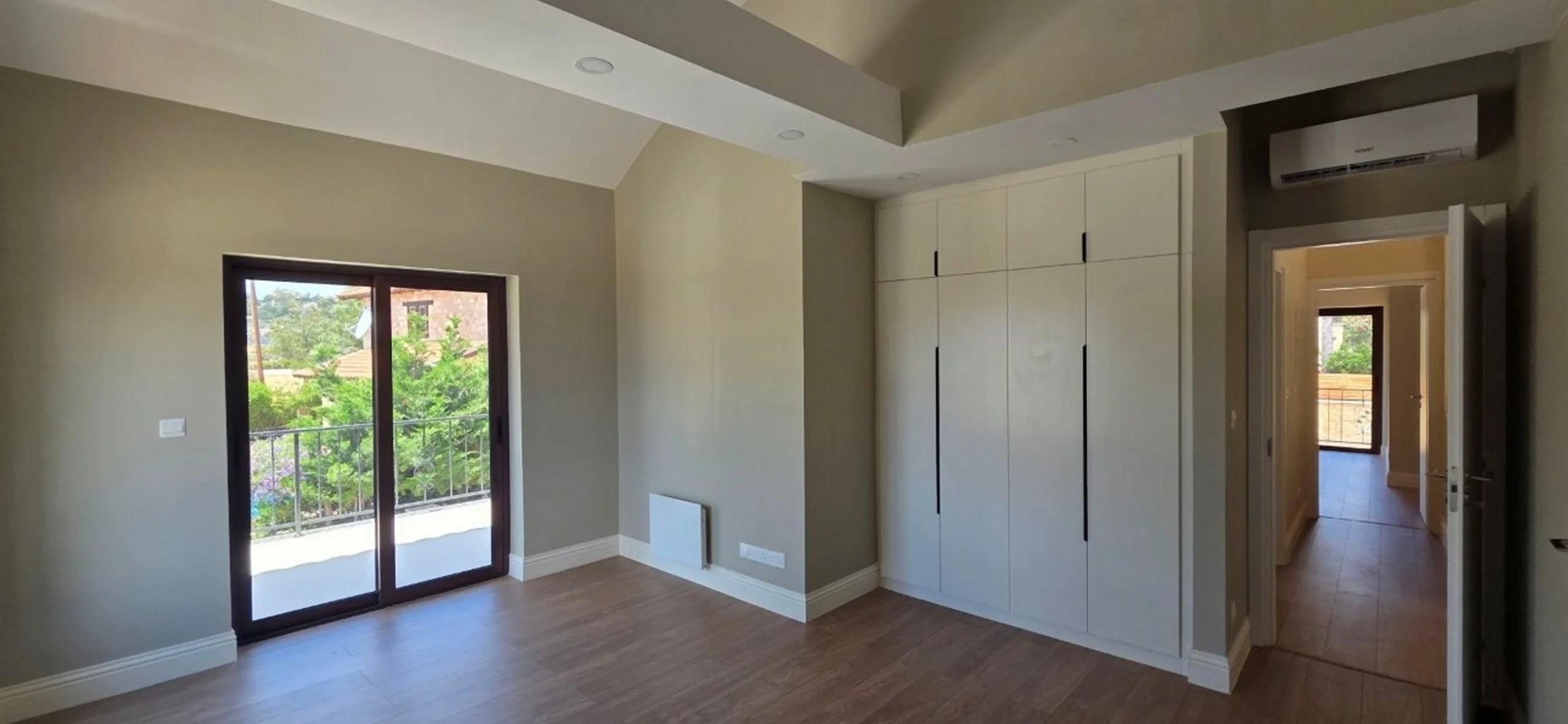 4 Bedroom House for Sale in Souni, Limassol District
