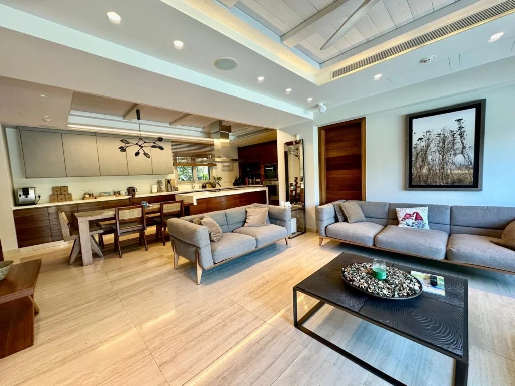 5 Bedroom House for Sale in Limassol District