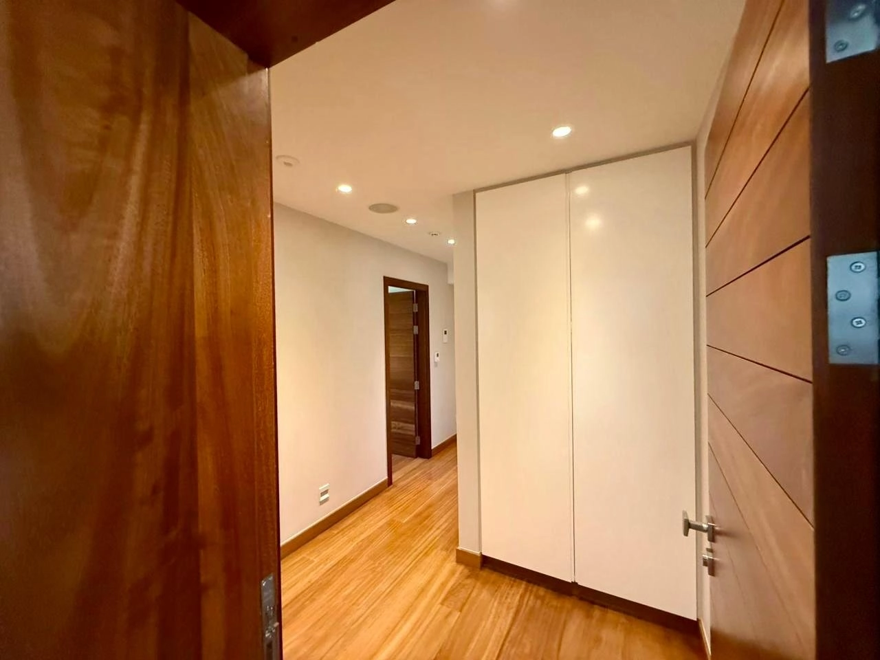 5 Bedroom House for Sale in Limassol District