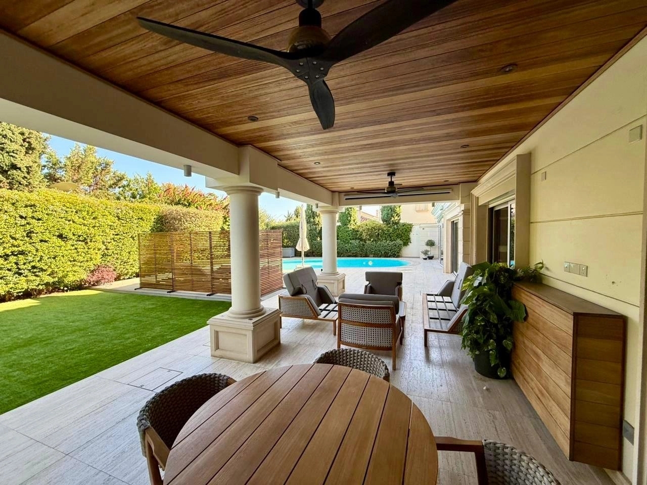 5 Bedroom House for Sale in Limassol District