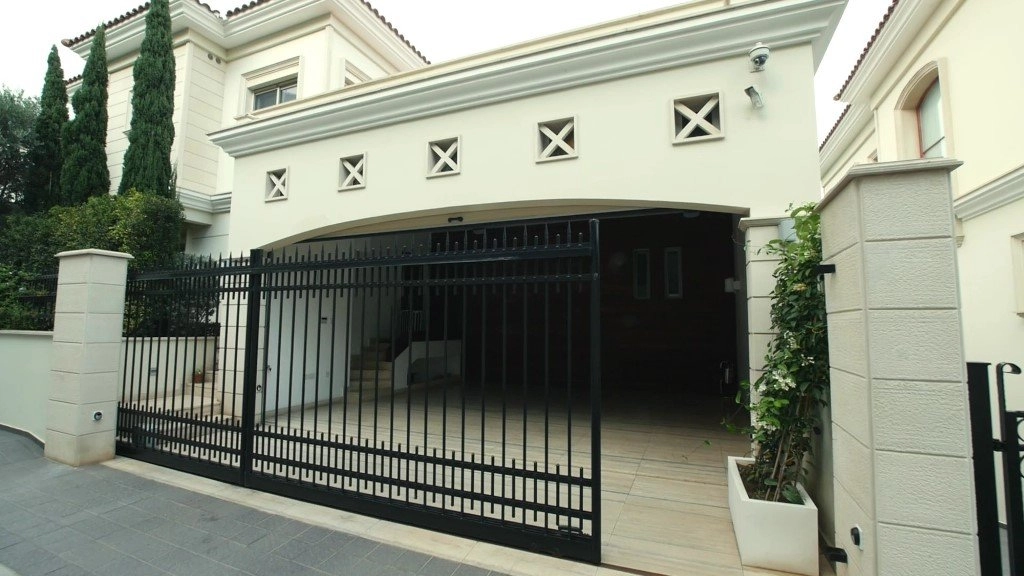 5 Bedroom House for Sale in Limassol District