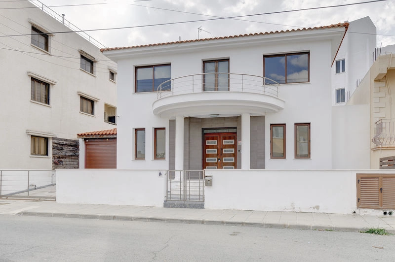 4 Bedroom House for Sale in Larnaca – Sotiros