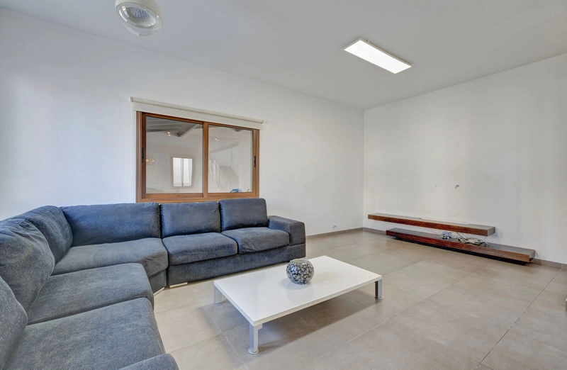 4 Bedroom House for Sale in Larnaca – Sotiros