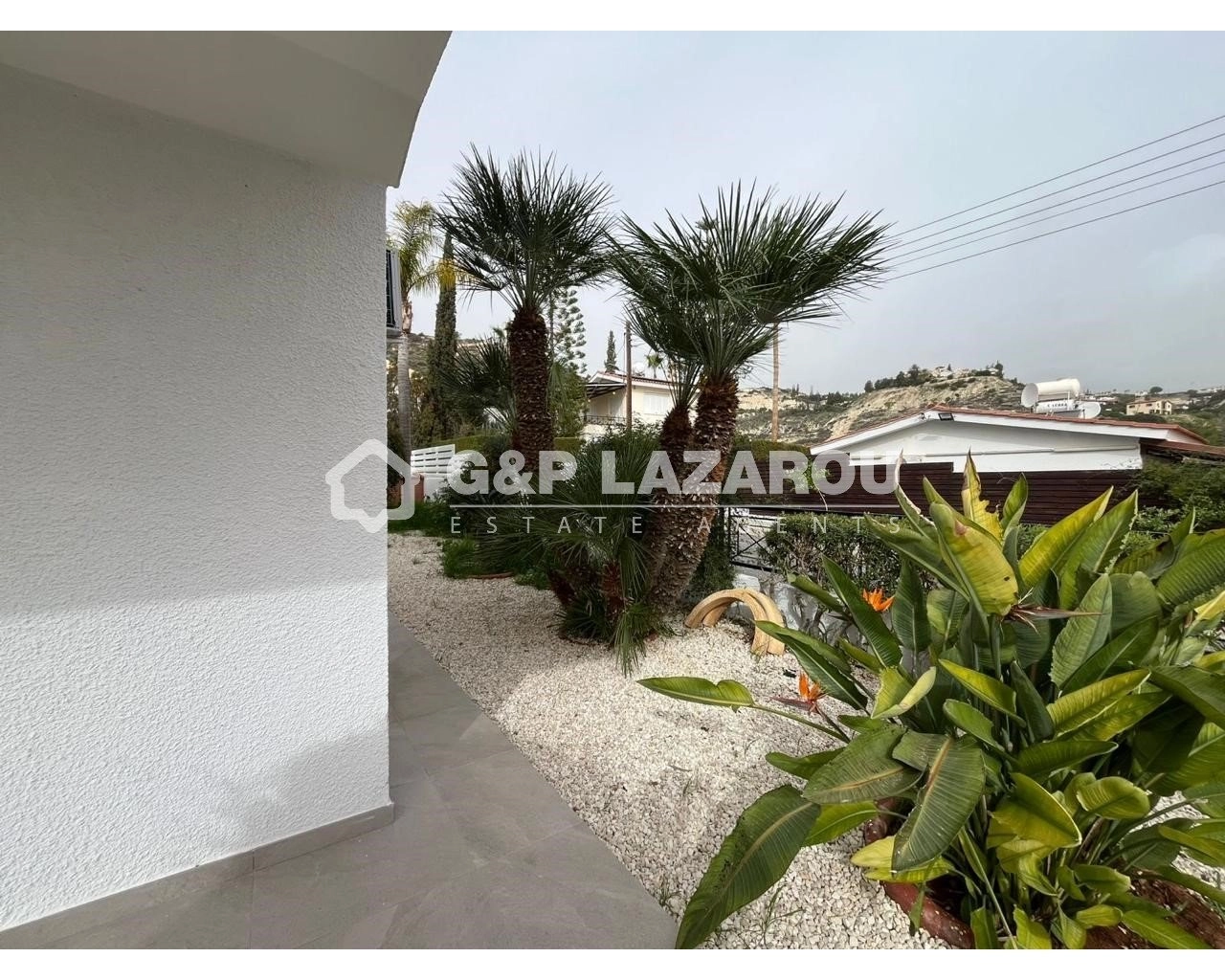 2 Bedroom House for Rent in Agios Tychonas, Limassol District