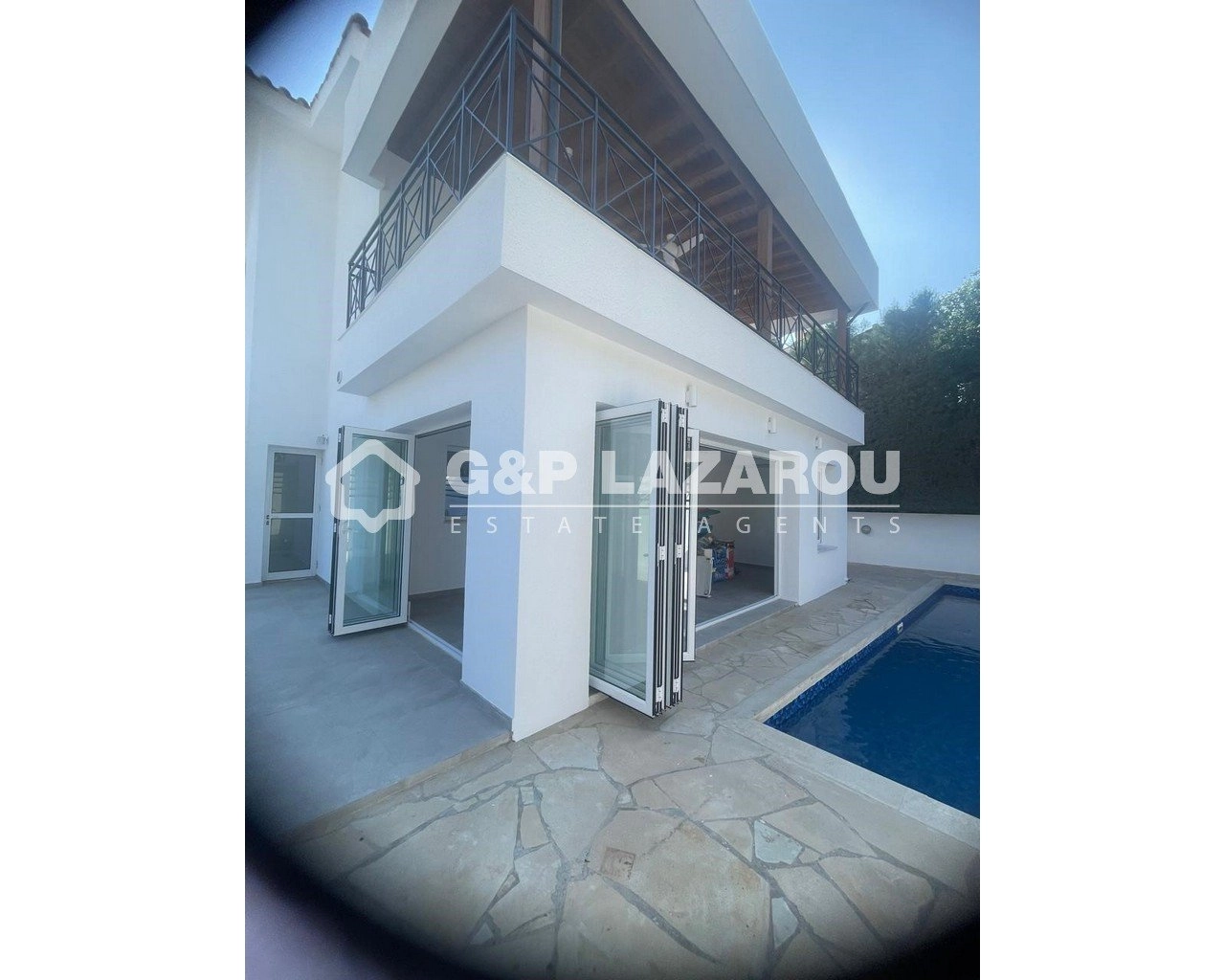 2 Bedroom House for Rent in Agios Tychonas, Limassol District
