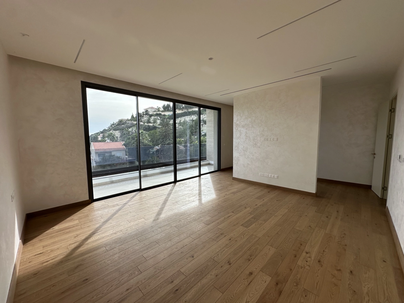 3 Bedroom House for Sale in Agios Tychonas, Limassol District