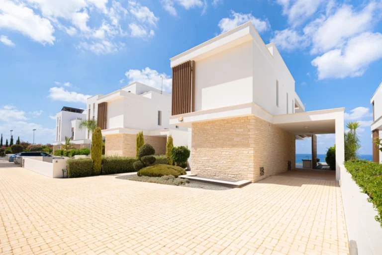 4 Bedroom House for Sale in Kissonerga, Paphos District