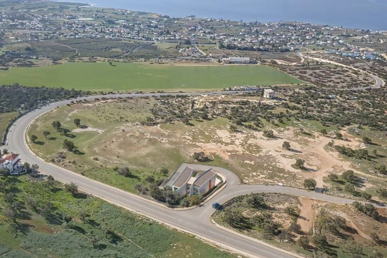385m² House for Sale in Peyia, Paphos District