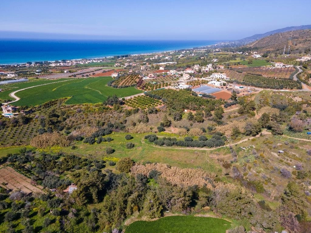 3,801m² Plot for Sale in Argaka, Paphos District