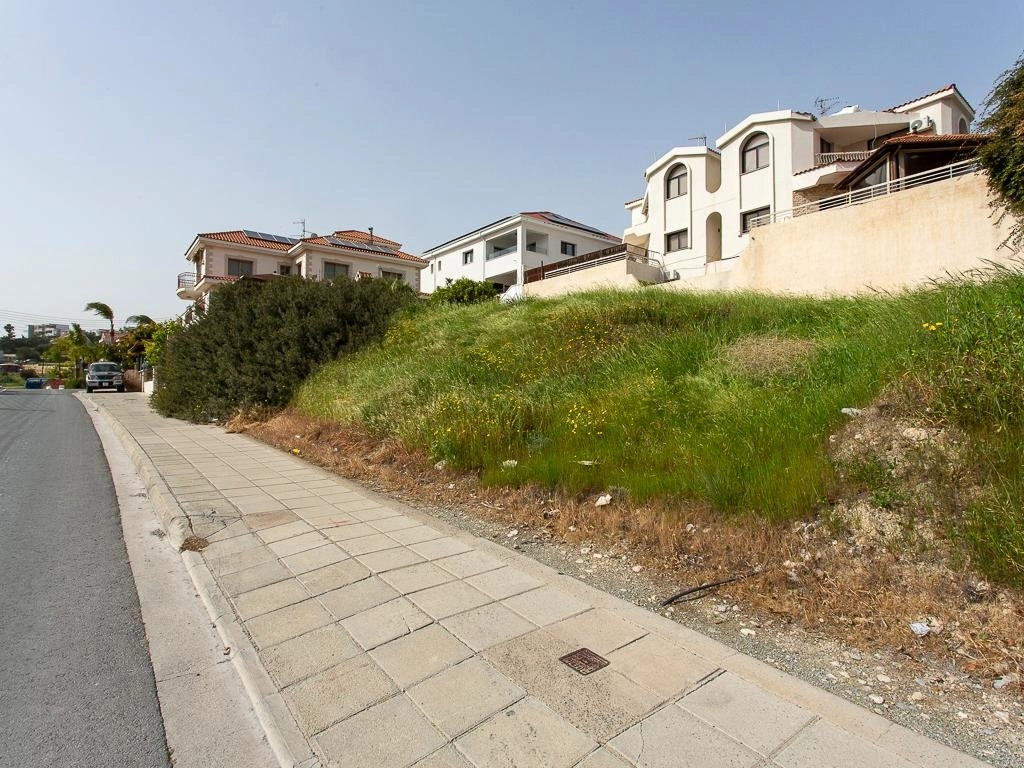 517m² Plot for Sale in Agia Paraskevi, Limassol District