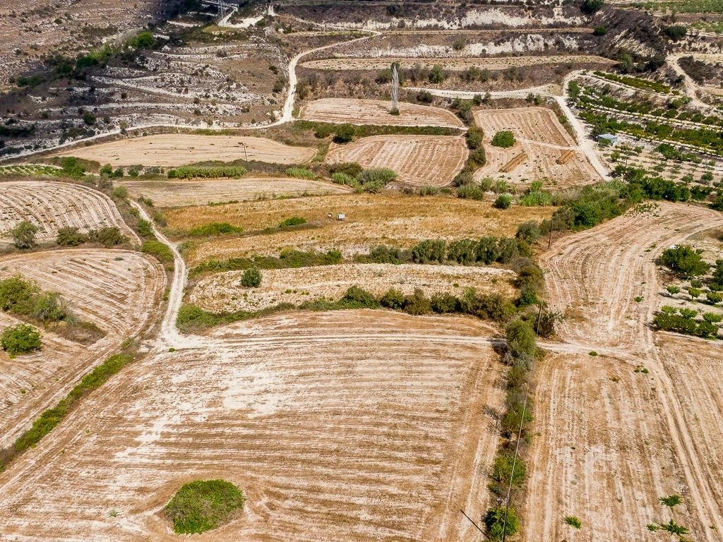 11,456m² Plot for Sale in Paphos District