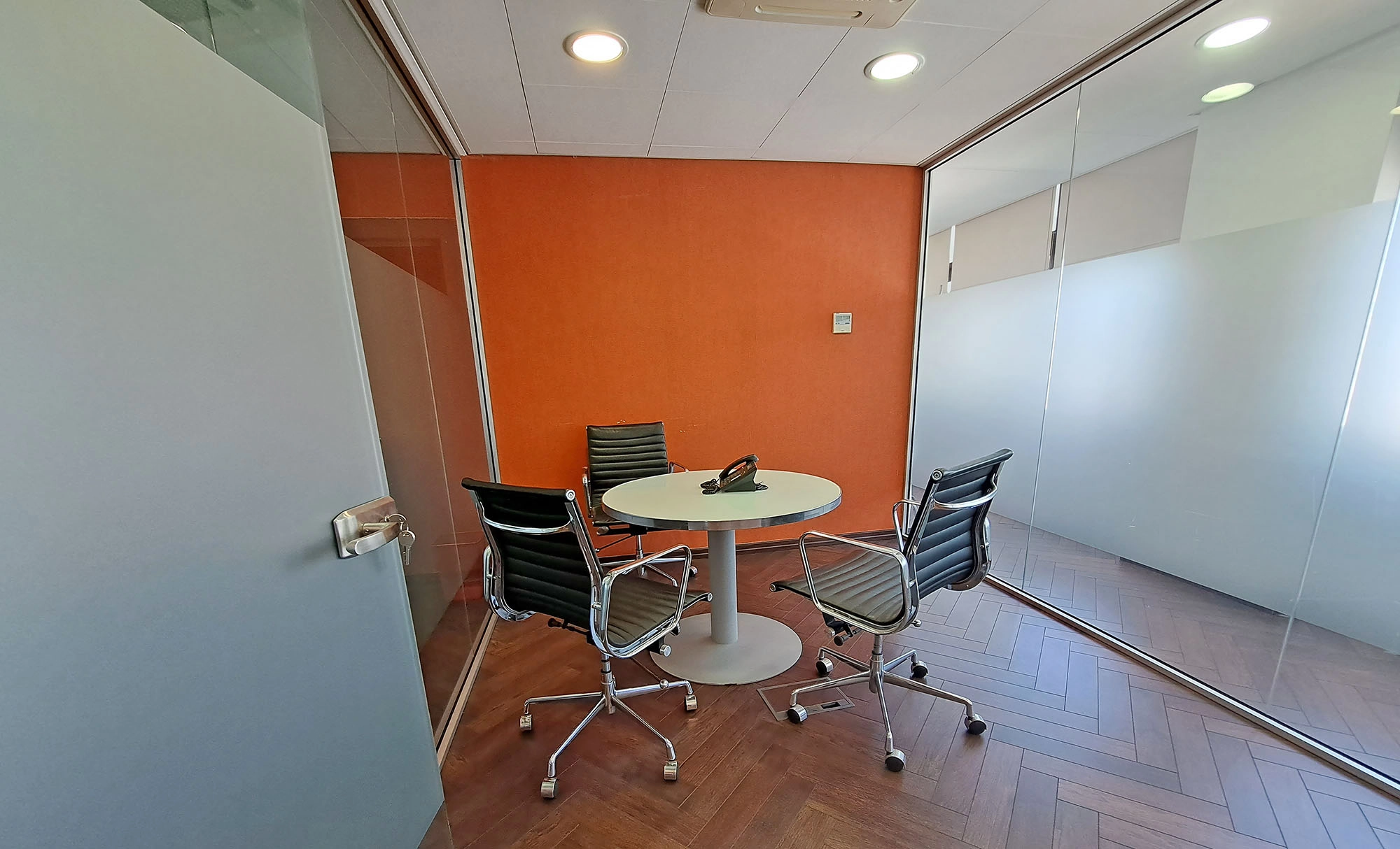 711m² Office for Sale