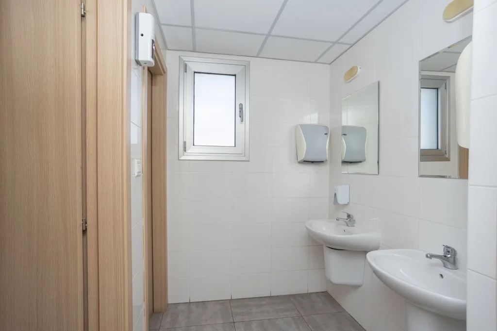 2000m² Building for Rent in Limassol – Apostolos Andreas