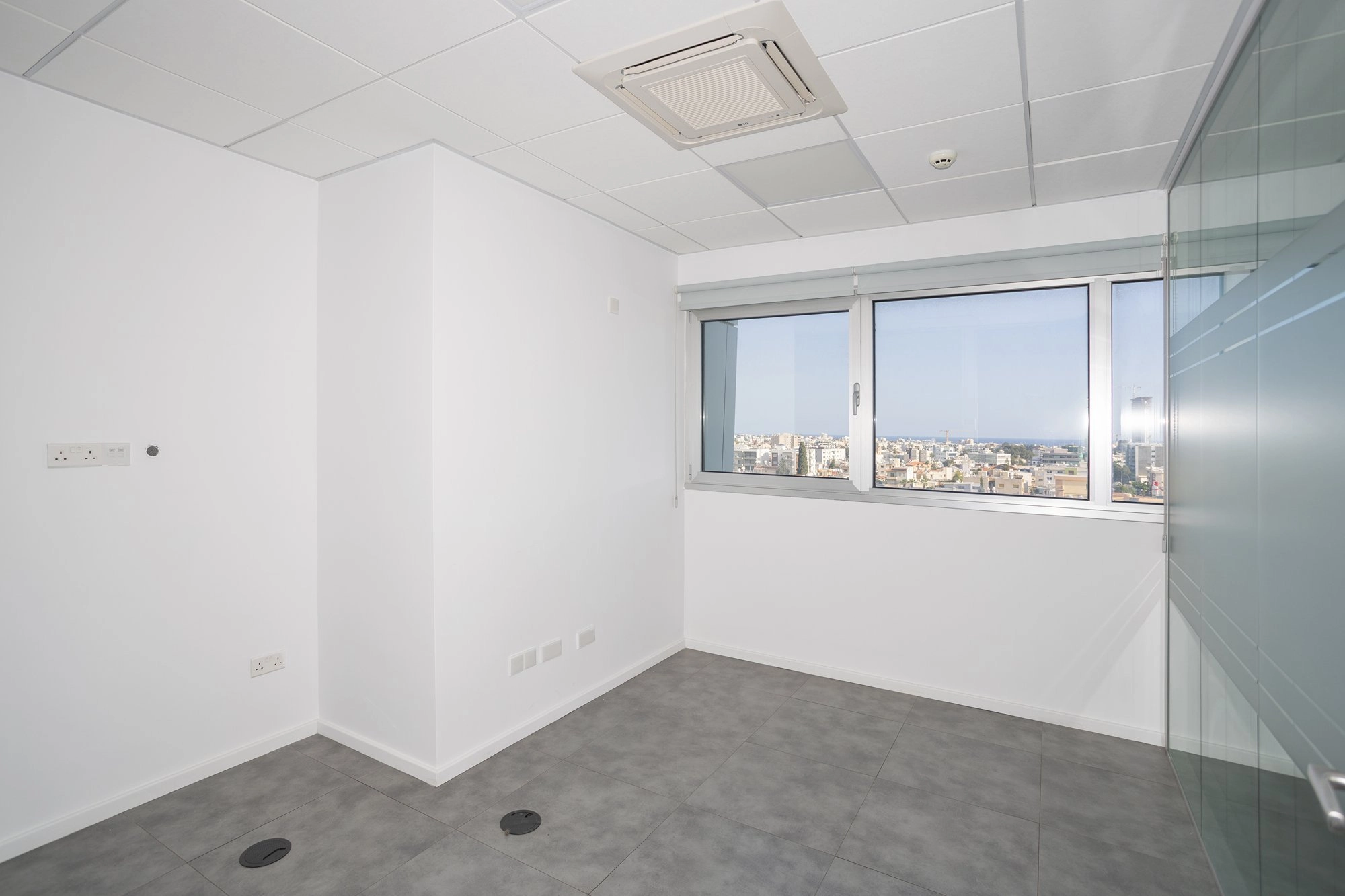 2000m² Building for Rent in Limassol – Apostolos Andreas