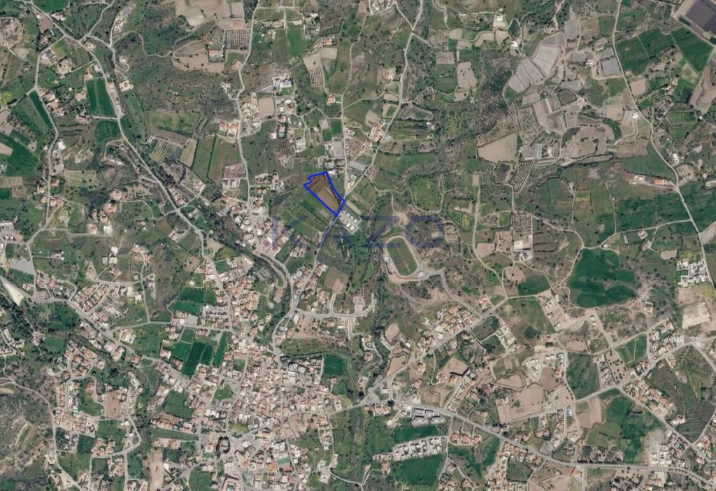 9,700m² Plot for Sale in Pyrgos Lemesou, Limassol District