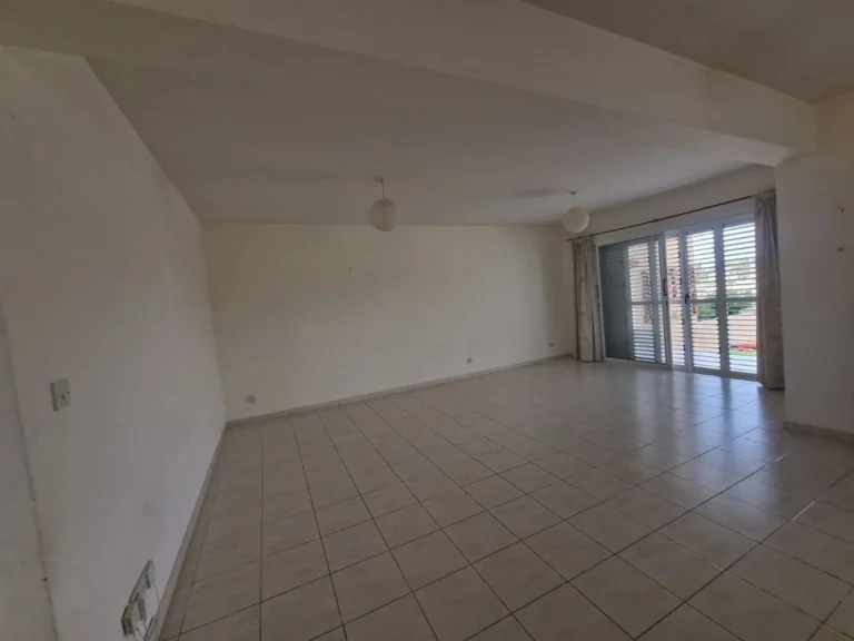 Cheap Houses and Villas for Sale Paphos up to 400000 euro
