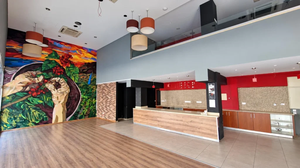 246m² Office for Rent
