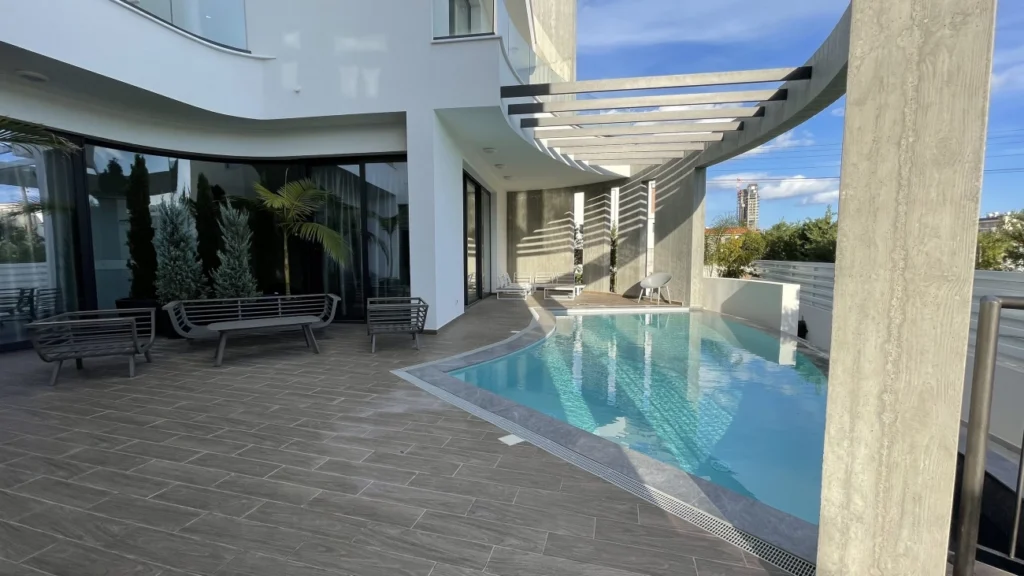 5 Bedroom House for Sale in Germasogeia, Limassol District