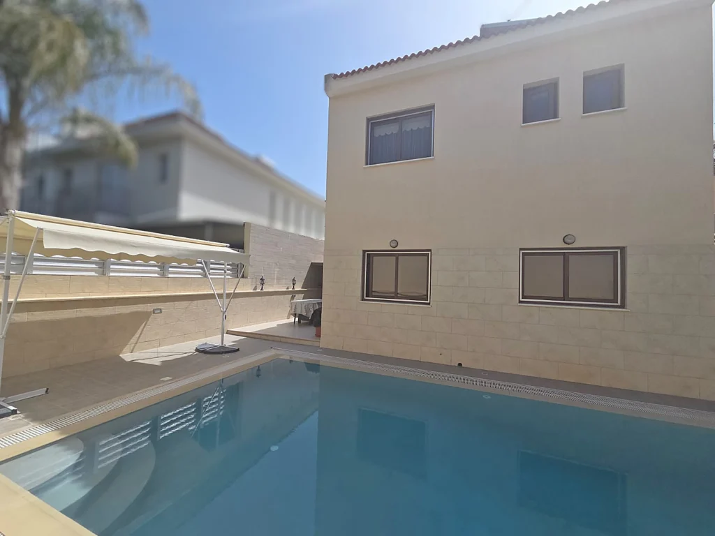 3 Bedroom House for Sale
