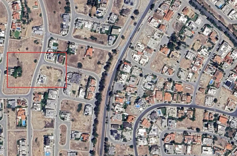 714m² Plot for Sale