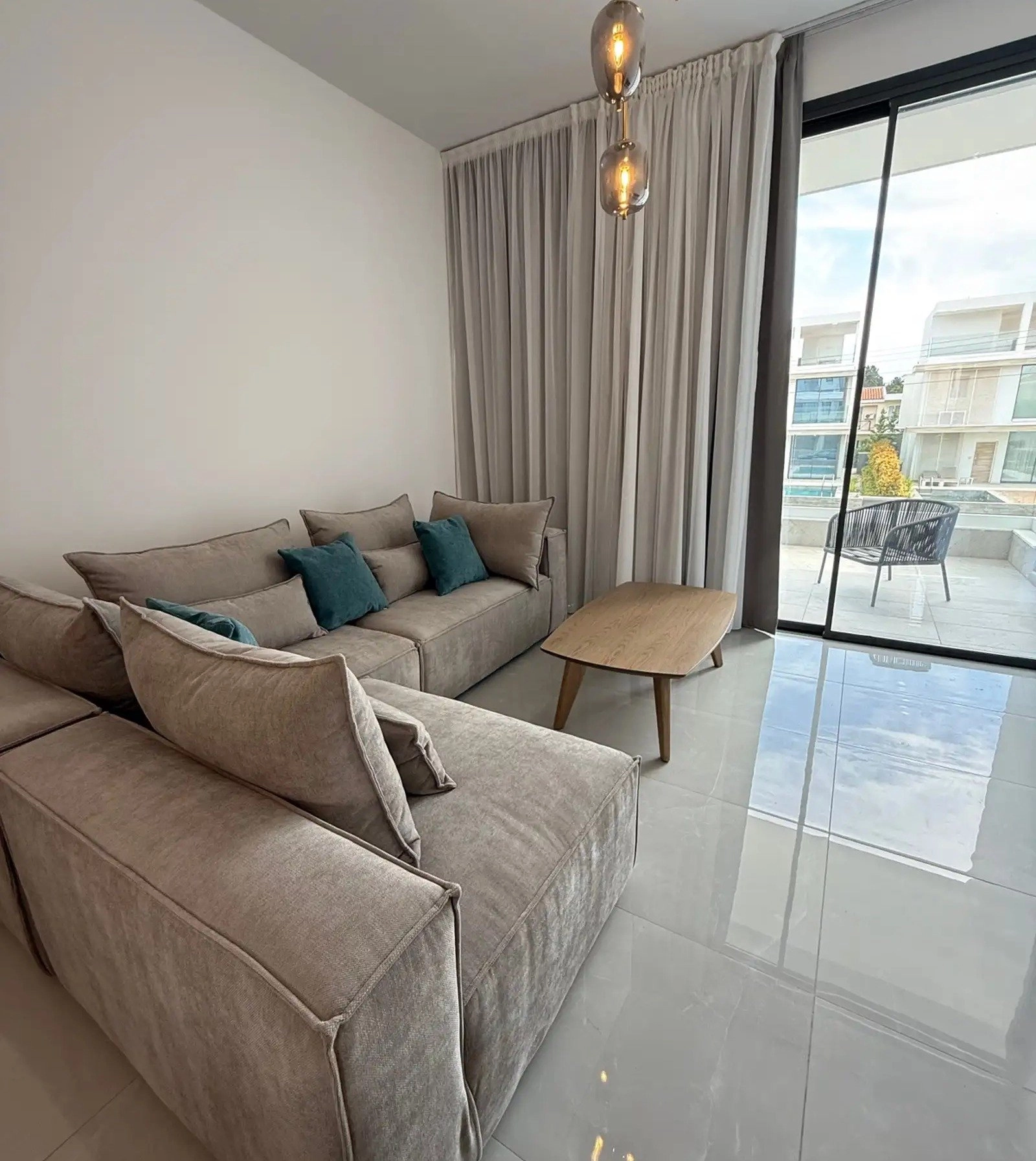 2 Bedroom Apartment for Rent in Paphos – Universal