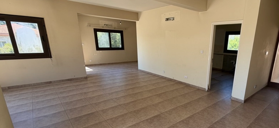 3 Bedroom House for Sale in Kellaki, Limassol District