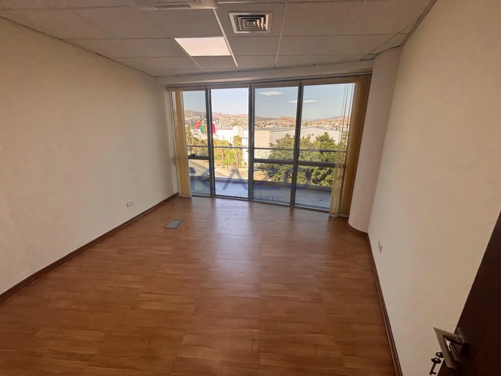 330m² Office for Rent in Limassol – Agios Athanasios