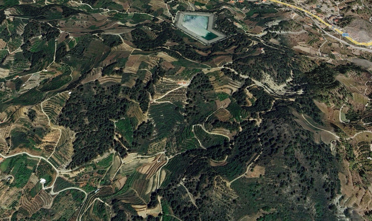 3,540m² Plot for Sale in Kyperounta, Limassol District