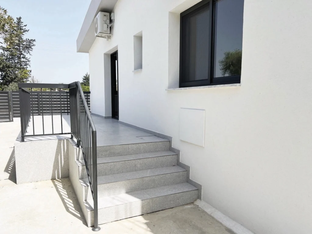 370m² Building for Sale in Limassol – Zakaki