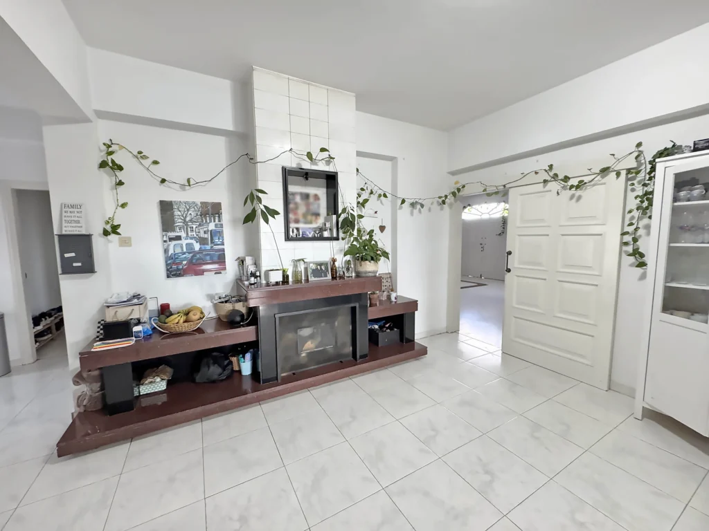 4 Bedroom House for Sale